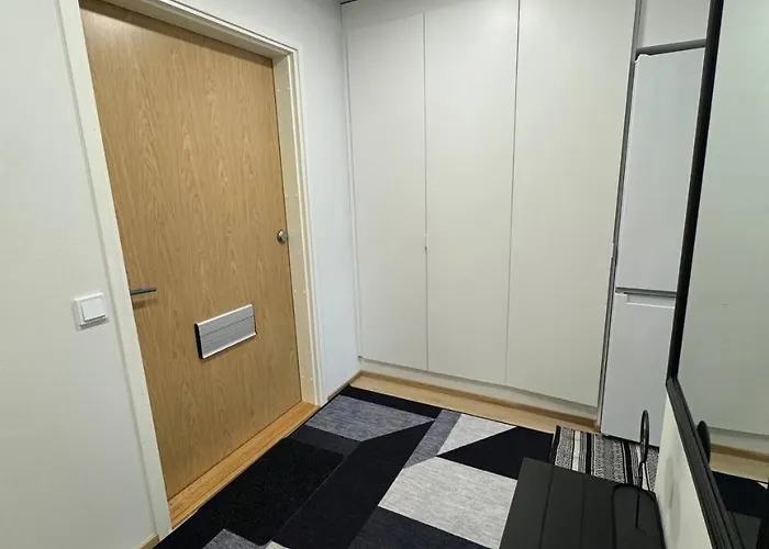 A Cozy And Sweet In Heart Of 公寓 *