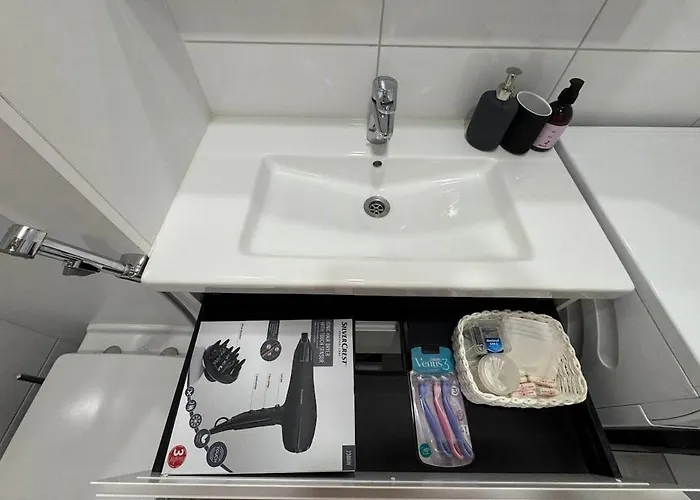 A Cozy And Sweet In Heart Of 公寓 *